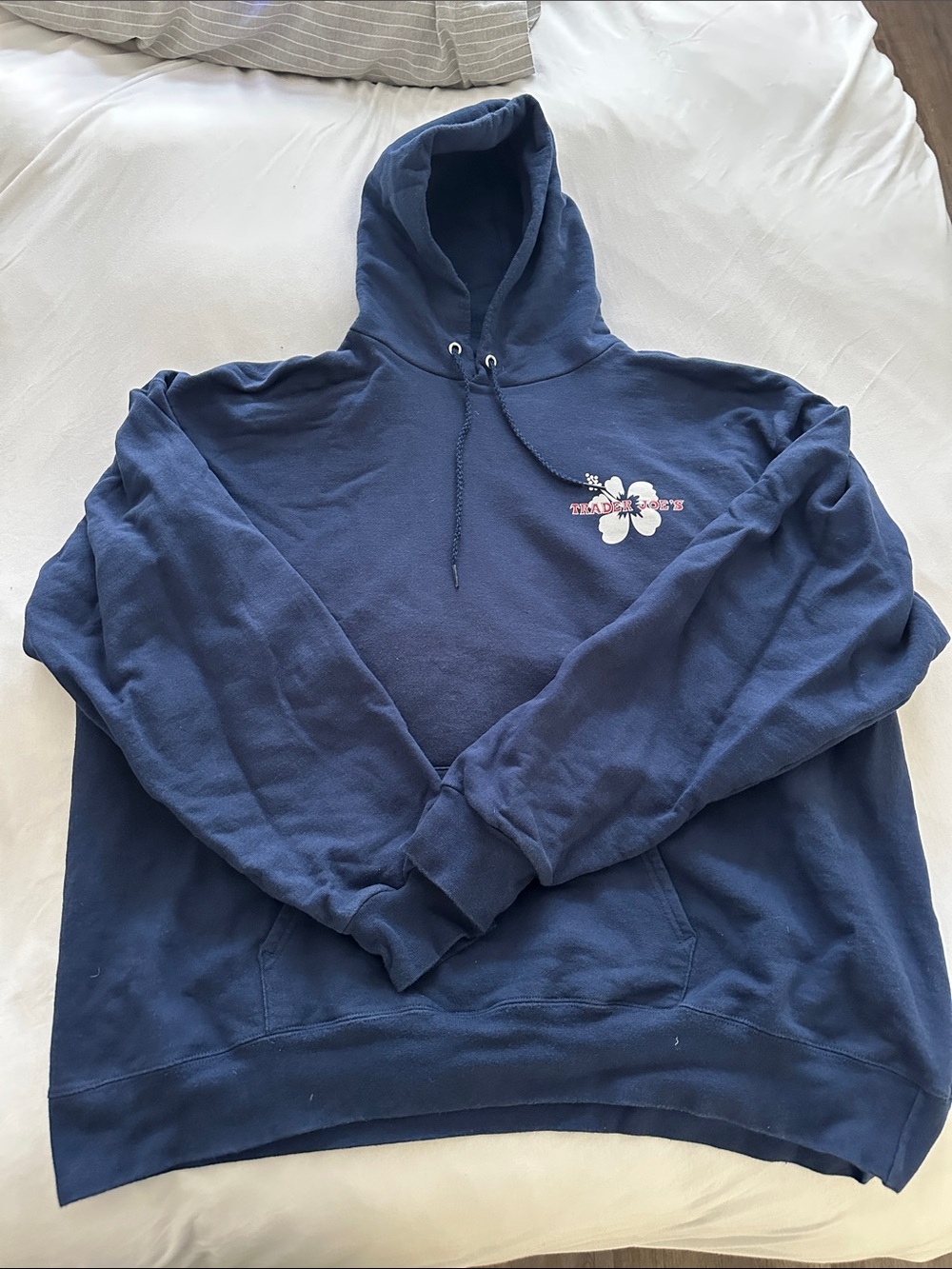 Trader Joe’s men’s hoodie zip up. Size xl